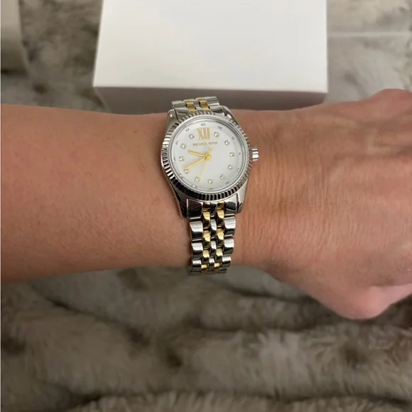 Michael Kors Two-Tone Women display picture 1